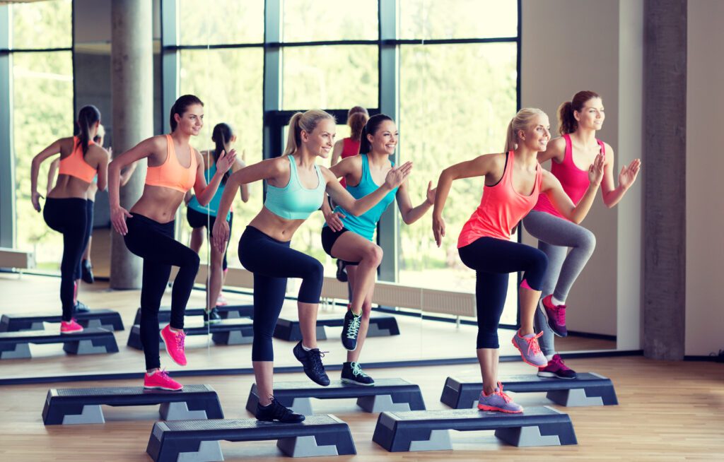 Fitness_Lounge_Ladies_Hamburg_Step_Aerobic